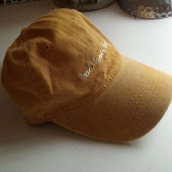 Hat - Picture 2 of 3